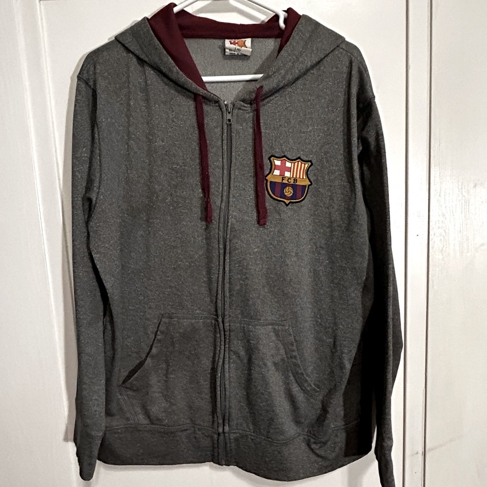 FC Barcelona Men’s size large zip front chest patch hoodie Forca Barca